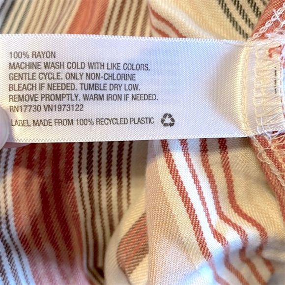 Universal Thread Super Soft Striped Button-Up Retro Top - Picture 5 of 5